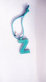 Initial key chain -z -