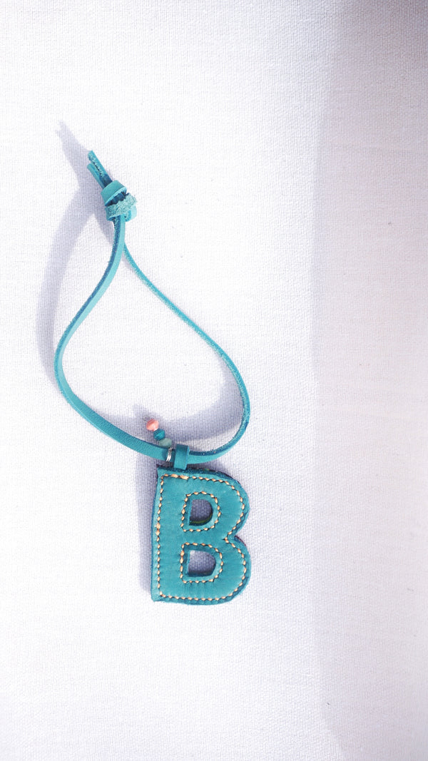 Initial key chain -B -